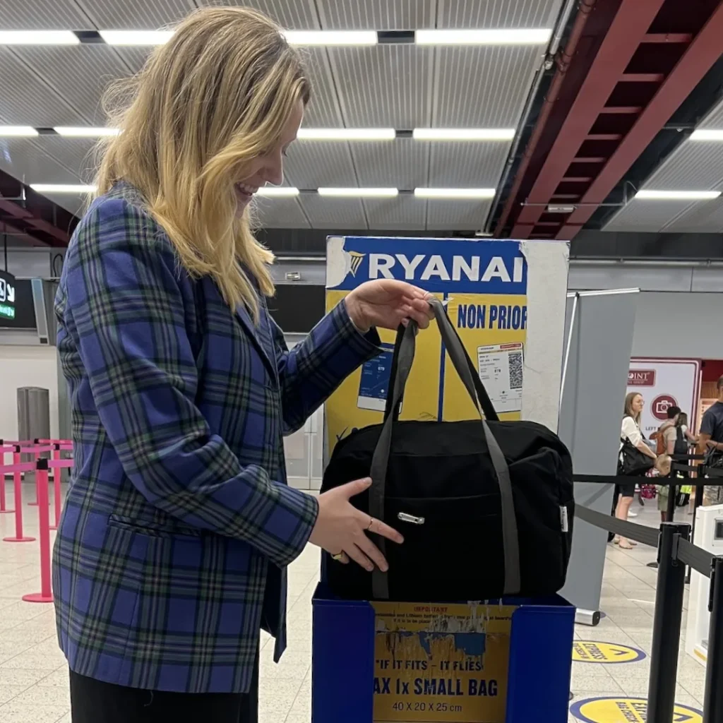 20L-Ryanair-5
